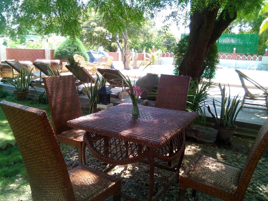 Lawkanat Hotel Bagan Exterior photo